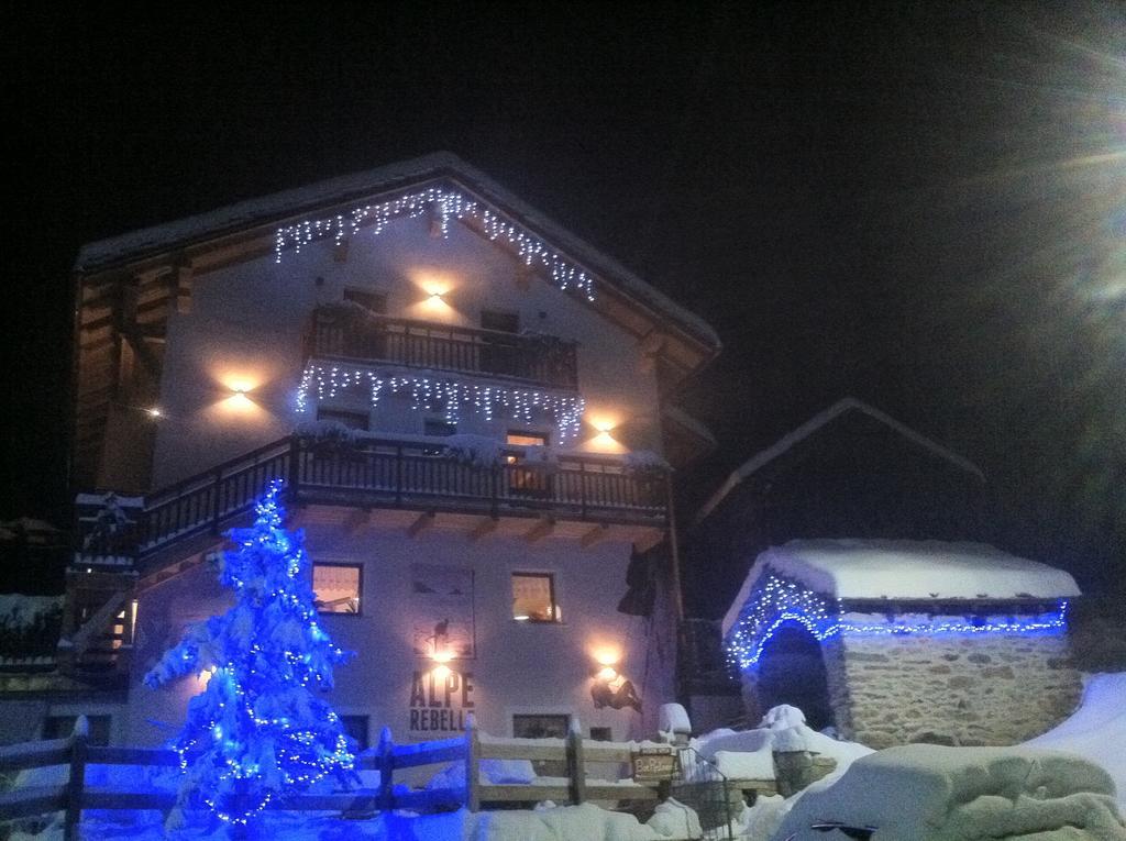 비오나즈 Alpe Rebelle B&B 외부 사진