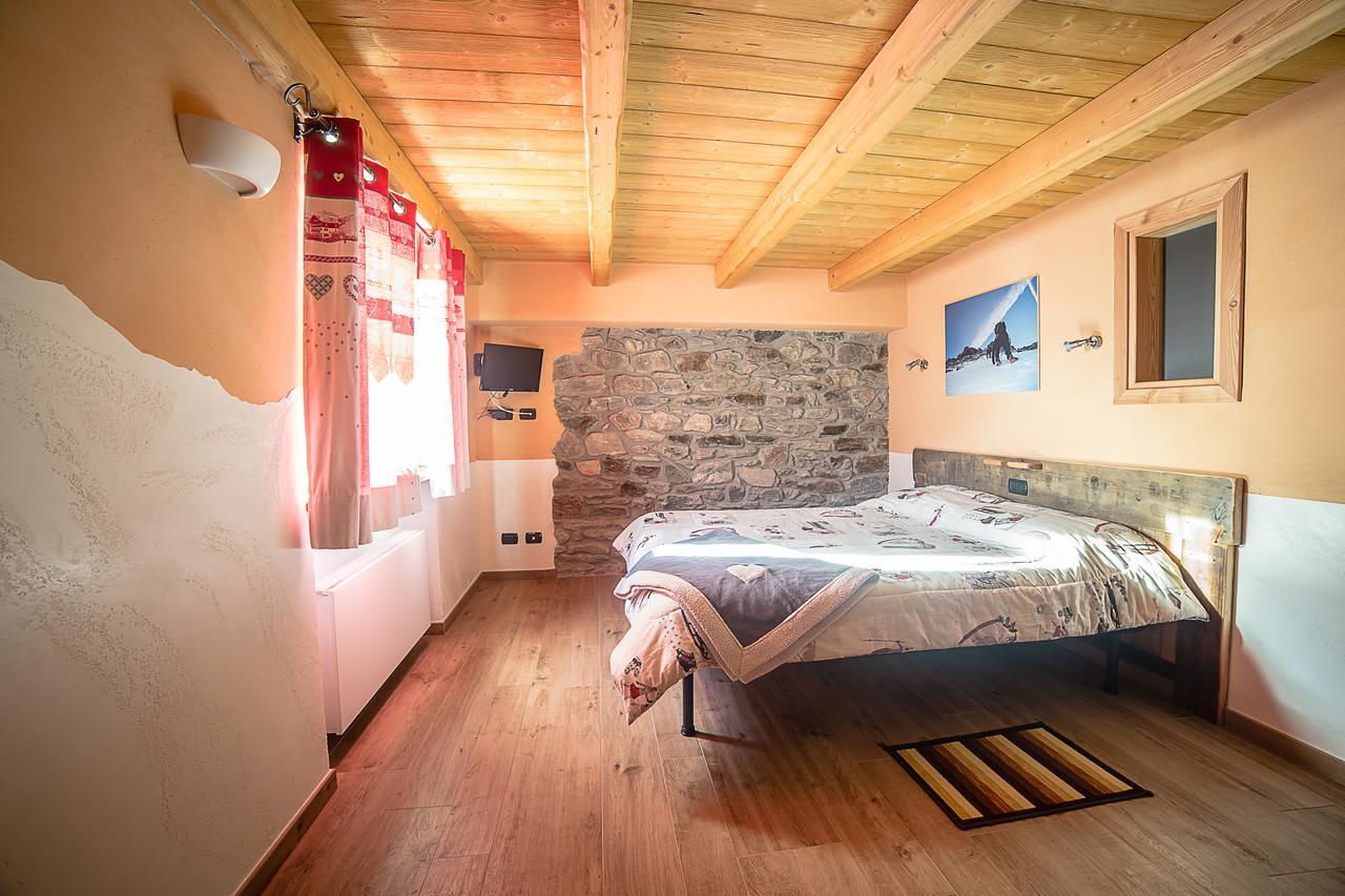 비오나즈 Alpe Rebelle B&B 외부 사진