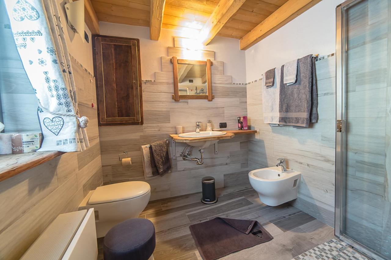 비오나즈 Alpe Rebelle B&B 외부 사진